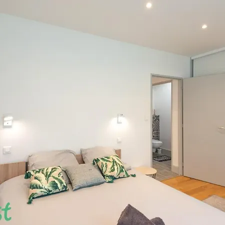 4 Personnes - Terrasse + Parking Prive Dijon